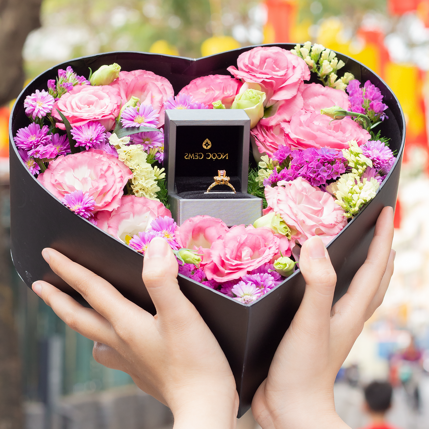 Anniversary flowers